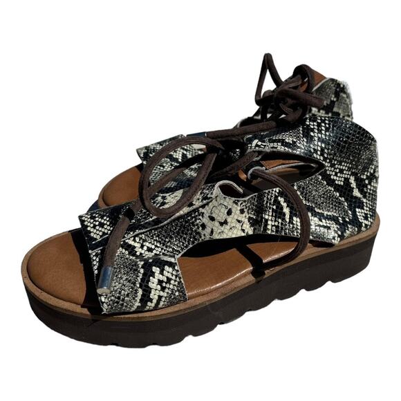 Free People Aubrey Leather Gladiator Wrap Sandals Size 9 Python Print - Picture 5 of 8